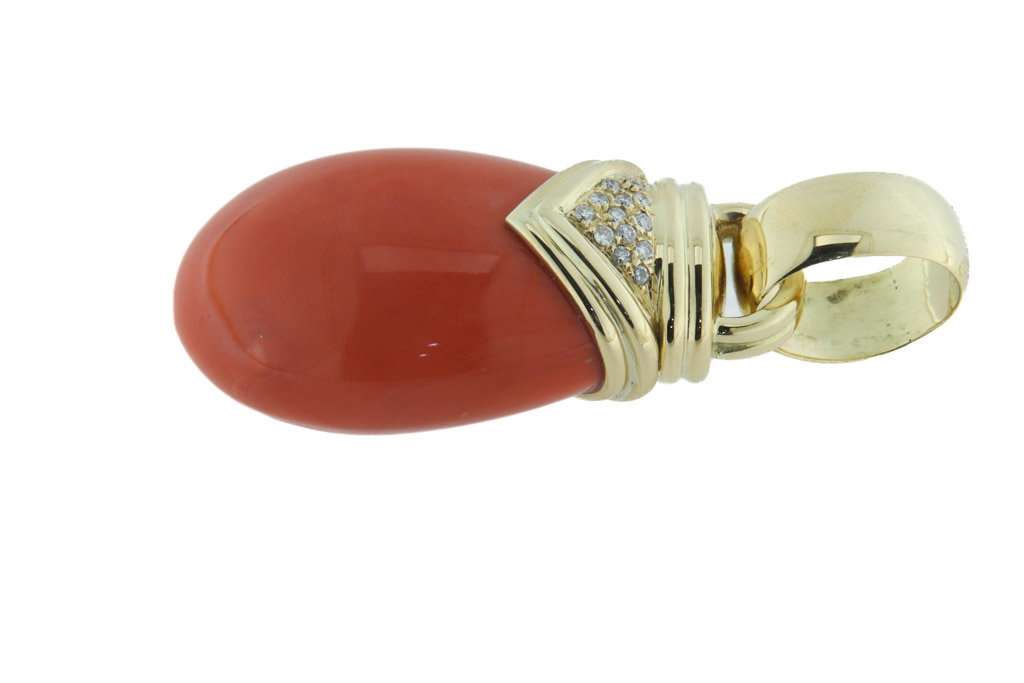 Pendente in Corallo con oro giallo 18ct e Brillanti, tot.gr. 29.6