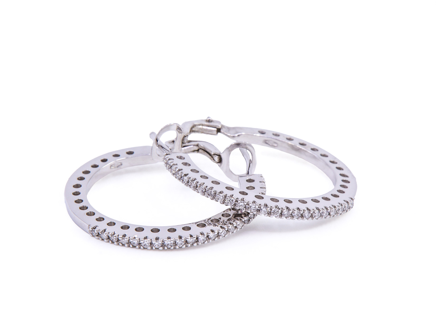 Orecchini cerchi con brill f vvs