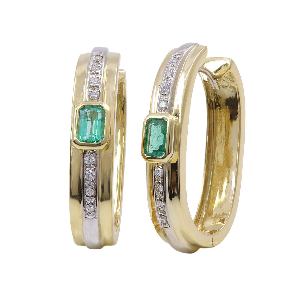 Orecchini con smeraldi - Brillanti 0,16ct. oro 18kt. peso totale 11,40gr